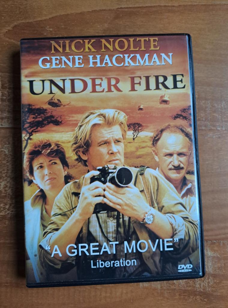 Under Fire - Roger Spottiswoode - Nick Nolte - Gene Hackman, Enlèvement ou Envoi, Utilisé, Autres genres