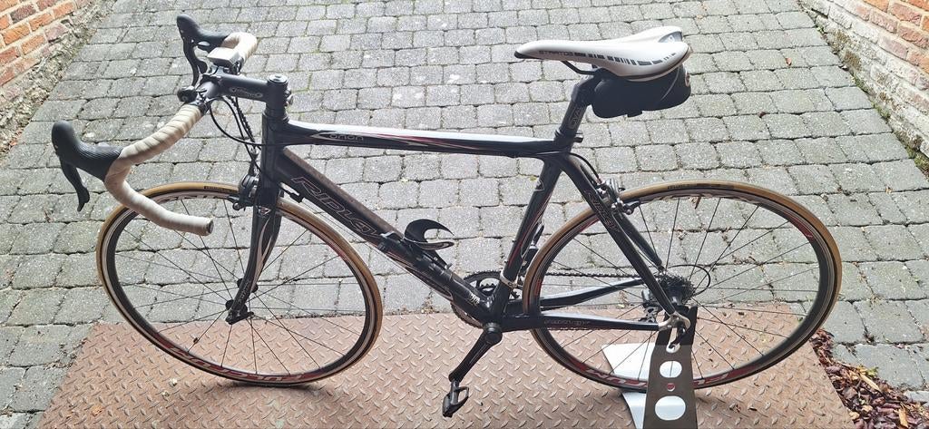 Koersfiets carbon. Maat 54.weing gebruikt., Fietsen en Brommers, Ophalen, Zo goed als nieuw