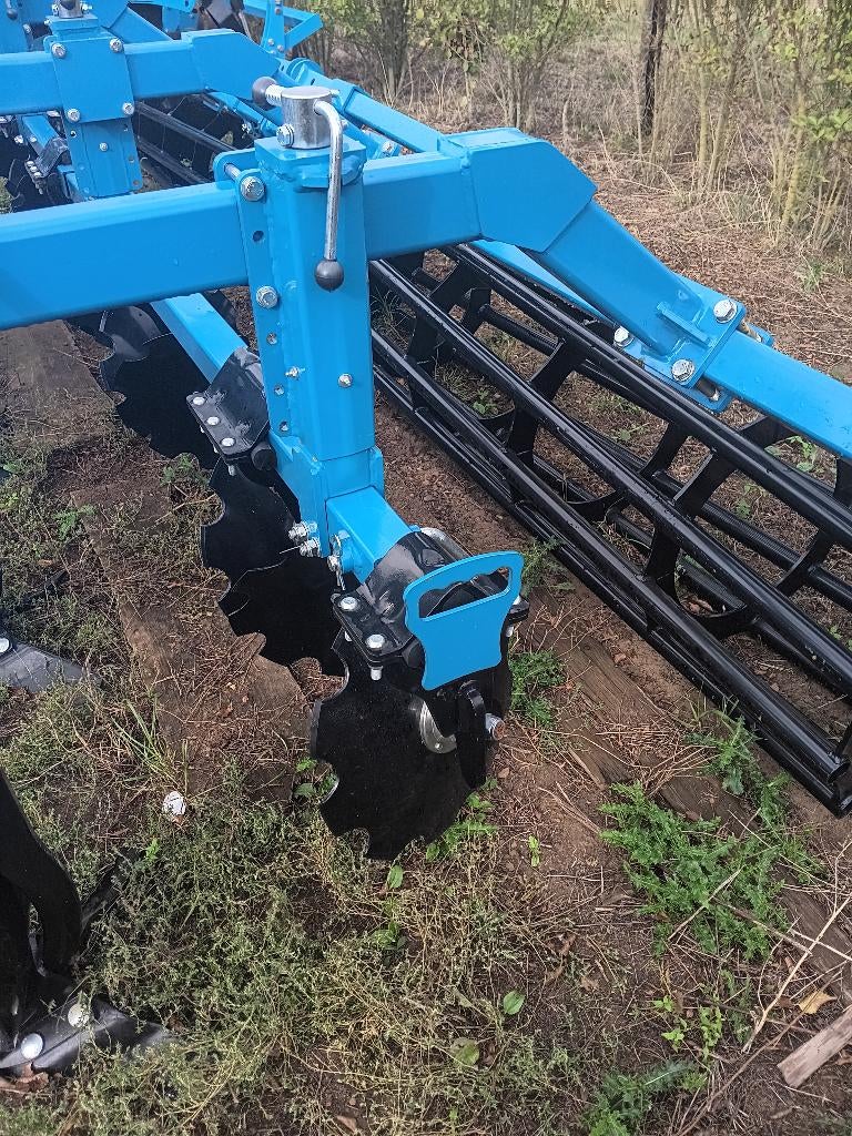 vleugelschaar cultivator 4.5 m -- lemkentand, Ophalen, Transport