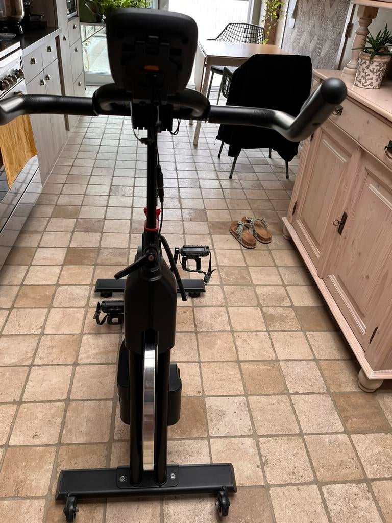 FIT BIKE     RACE 4, Ophalen, Zo goed als nieuw, Metaal