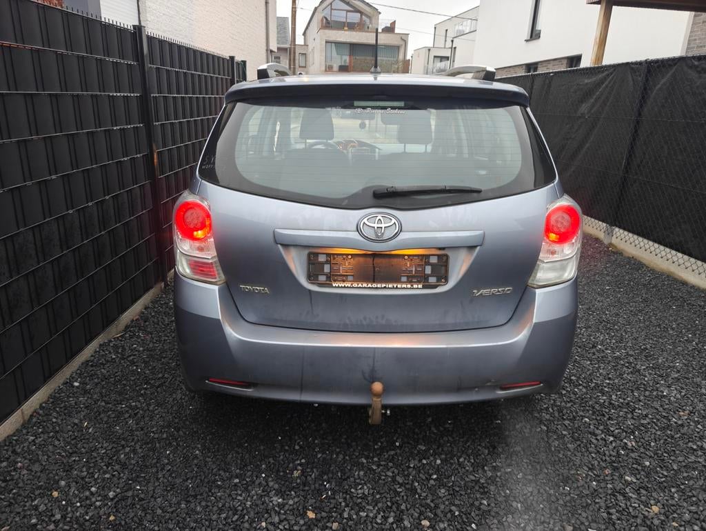 Exportation de Toyota Verso 2.0D D4D, Achat, 93 kW, Entreprise, Boîte manuelle
