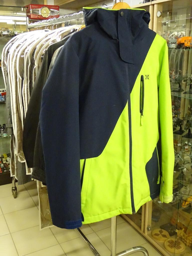 vetements sports, Vêtements | Hommes, Vêtements de sports d'hiver, Comme neuf, Autres types, Taille 48/50 (M), Enlèvement