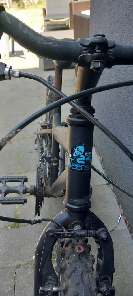 Zwarte kinder Mountainbike 24', Fietsen en Brommers, Fietsen | Mountainbikes en ATB, Gebruikt, Geen vering, Ophalen