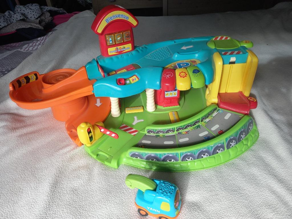 Tut tut bolide, Enlèvement, Comme neuf, 2 à 4 ans