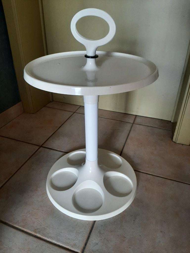 Bijzettafel., Ophalen