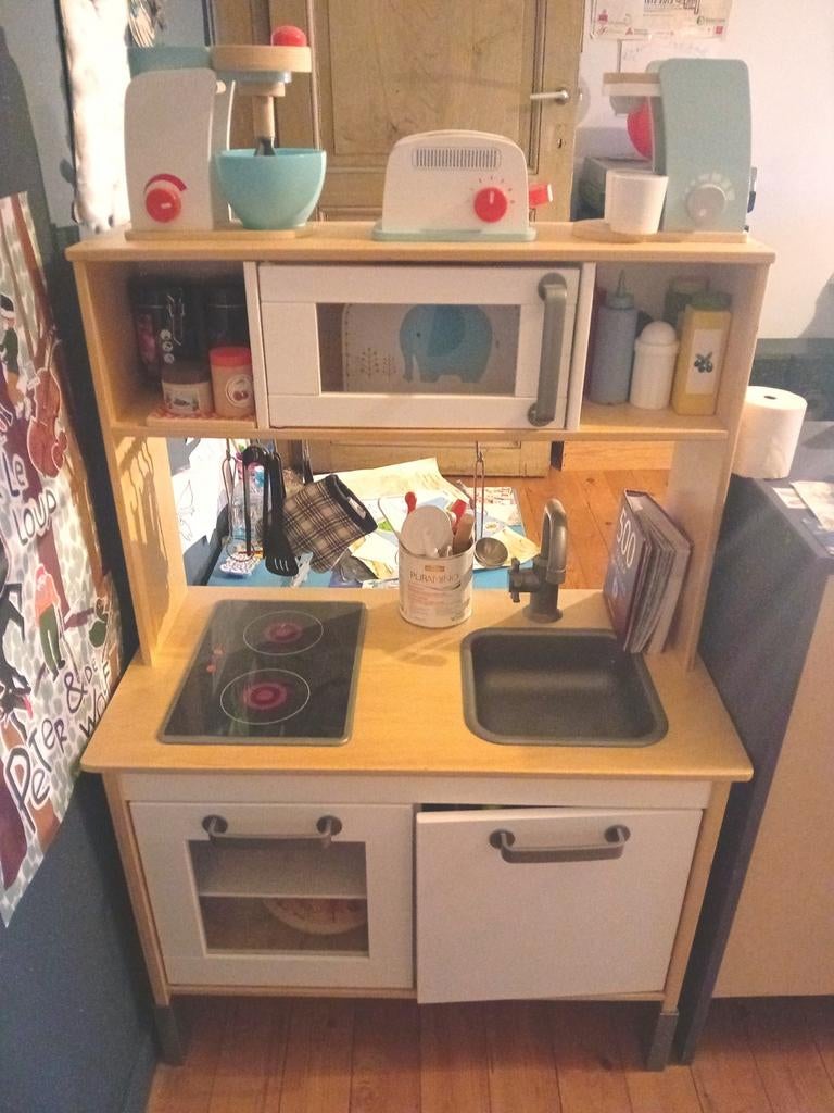 Keukentje ikea met veel spulletjes, Kinderen en Baby's, Speelgoed | Speelkeukens, Ophalen