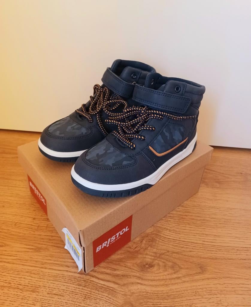Schoenen maat 31 Bristol NIEUW, Ophalen, Schoenen, Nieuw, Jongen