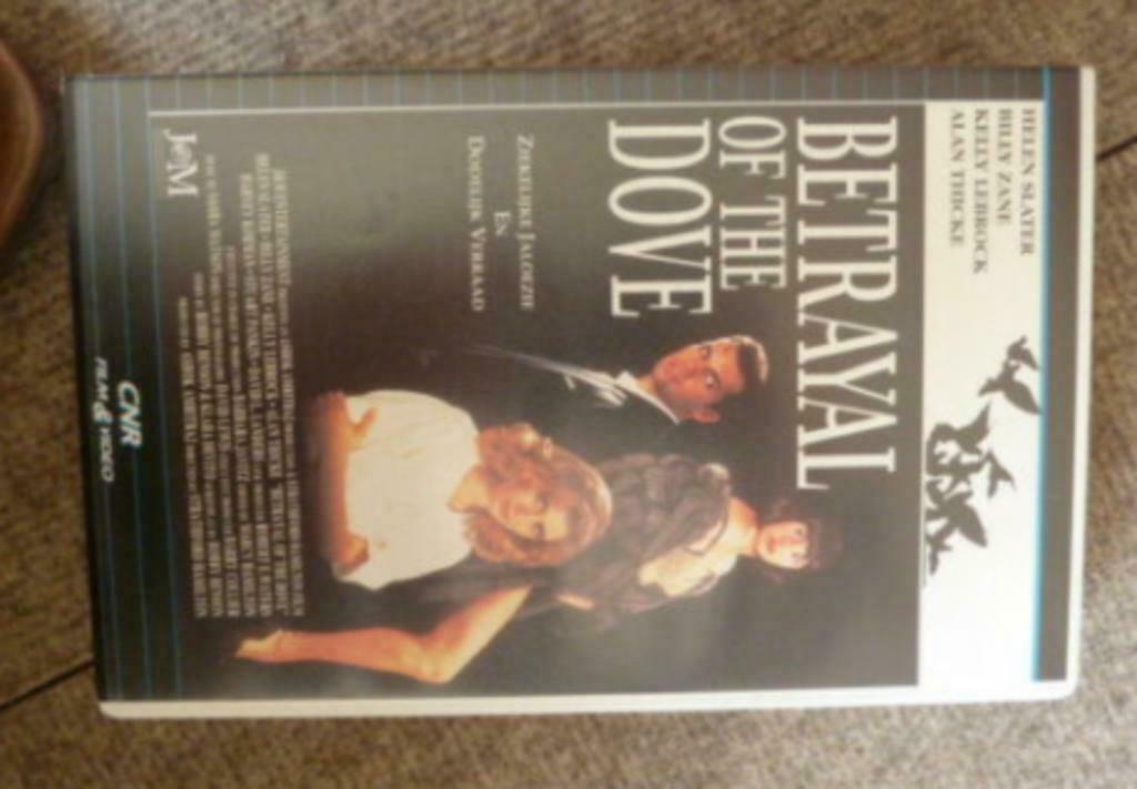 VHS video cassette BETRAYAL OF THE DOVE, Alle leeftijden, Ophalen of Verzenden, Overige genres