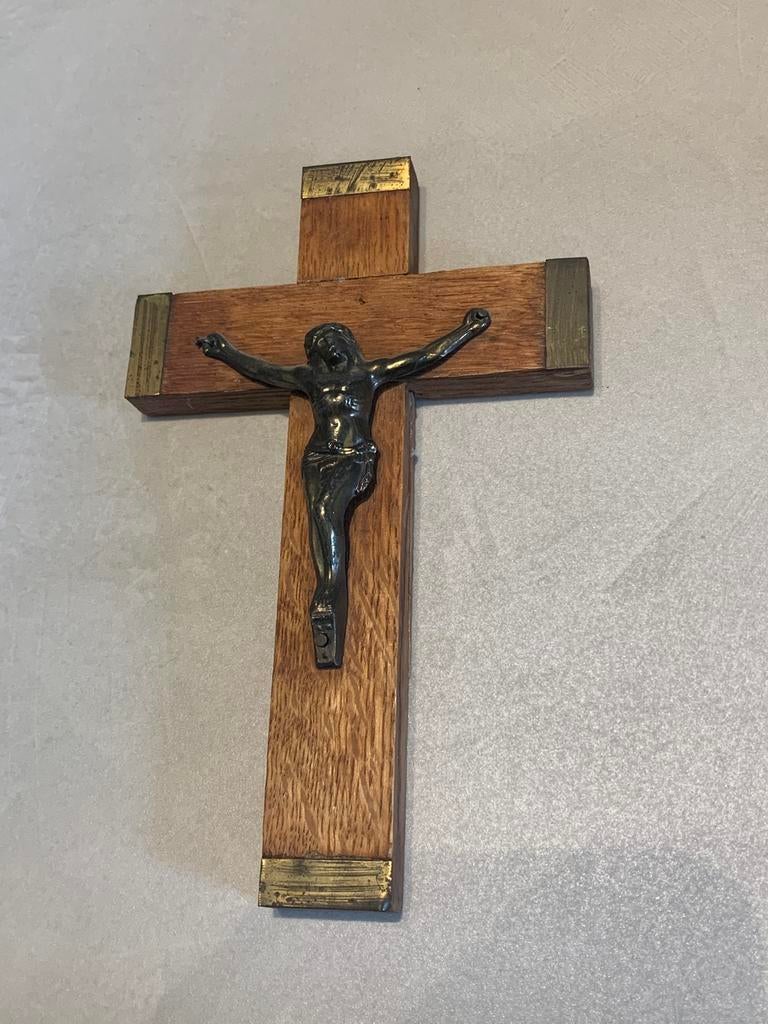 Vintage jezus kruisbeeld - Crucifix christelijk houten kruis, Ophalen of Verzenden, Zo goed als nieuw