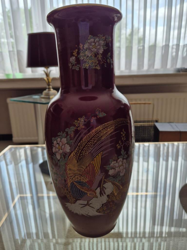 Chinese decoratieve vaas, Ophalen