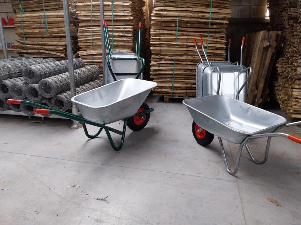 2 modellen kruiwagens van veiling, Tuin en Terras, Kruiwagens, Ophalen, Nieuw