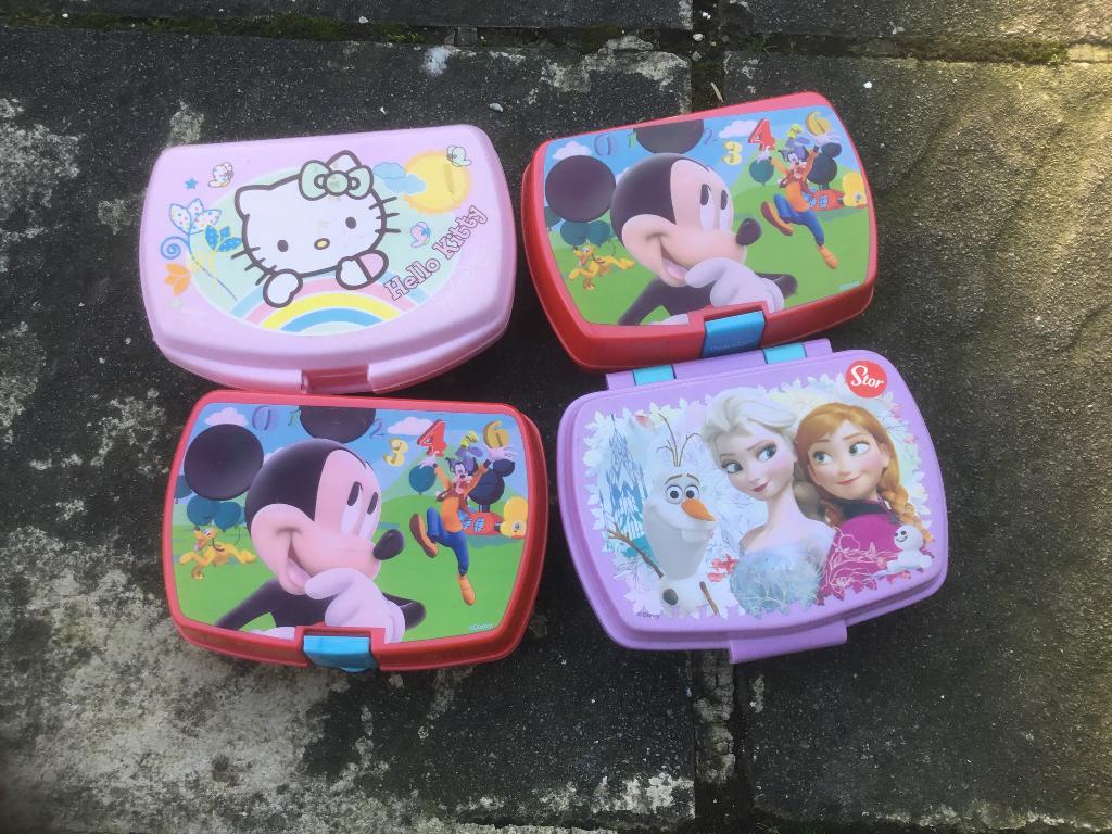 Boterhamdoosje kids, Ophalen