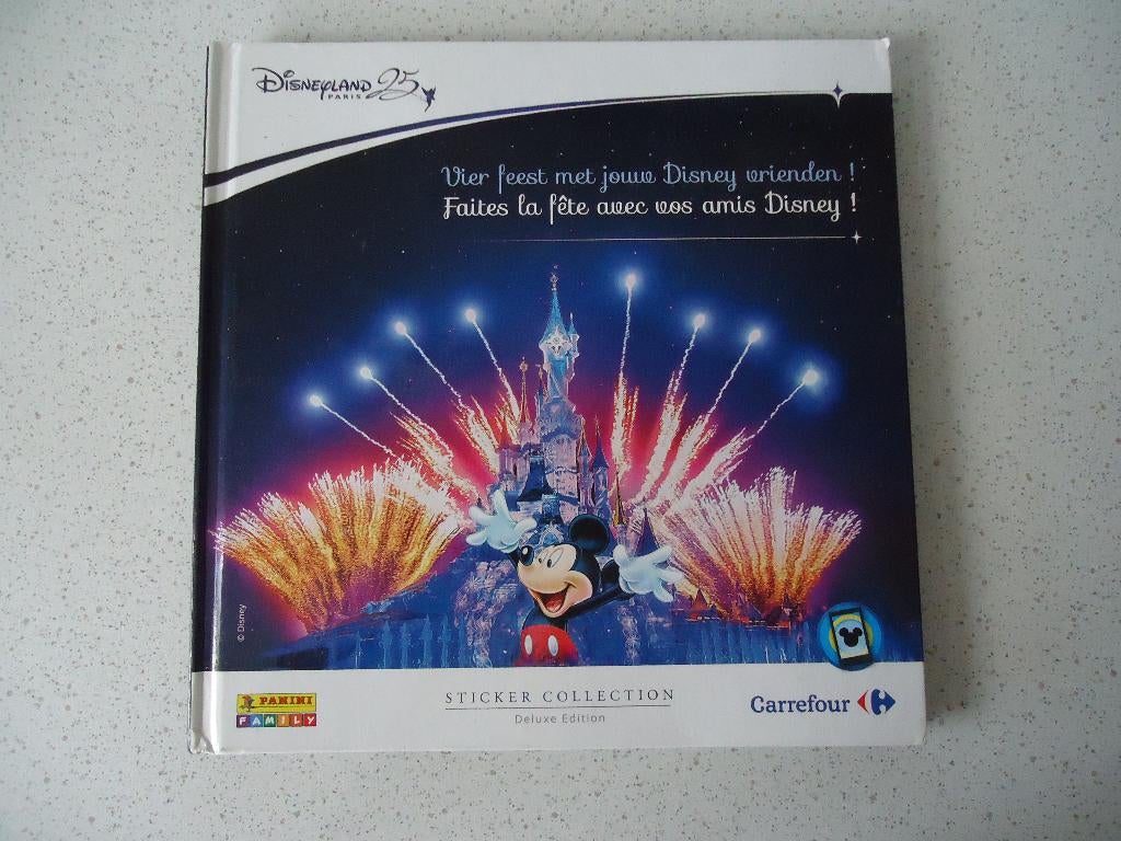 Panini Album Disneyland Paris 25 jaar in Prima Staat!, Hobby en Vrije tijd, Ophalen of Verzenden, Zo goed als nieuw, Stickers en Plaatjes