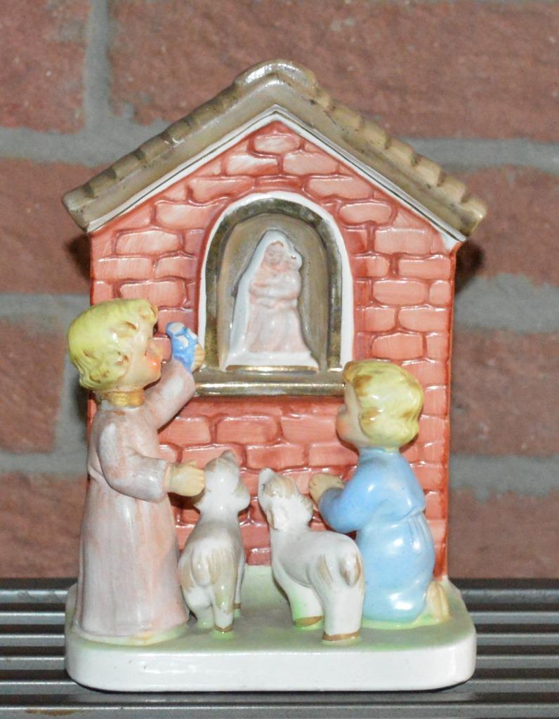 Kapelletje in steengoed, Ophalen of Verzenden