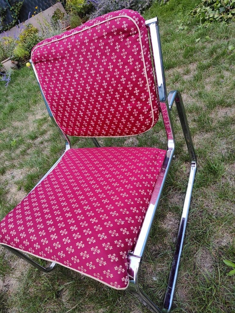 Chaise vintage chromée avec coussins fixes originaux, Antiquités & Art, Curiosités & Brocante, Enlèvement