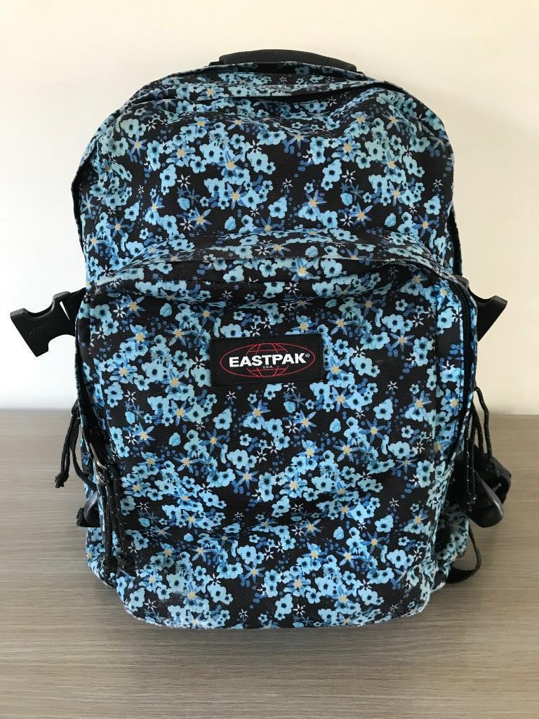 Eastpak grote rugzak met bijhorende pennenzak, Ophalen, Gebruikt, Rugtas
