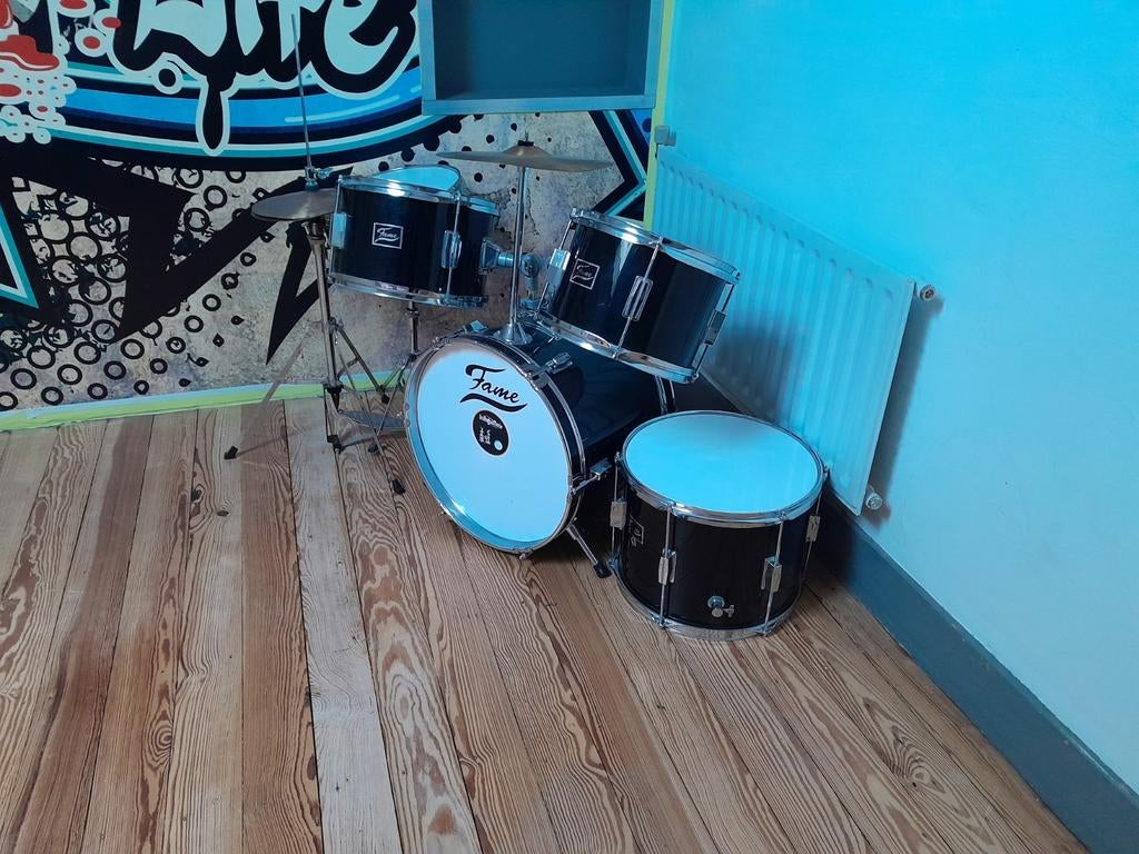 A saisir, Musique & Instruments, Batteries & Percussions, Enlèvement
