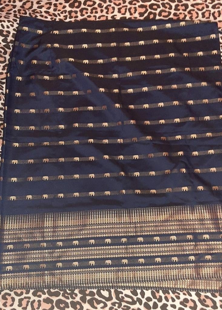 Jupe traditionnelle thaïlandaise pour femmes, Enlèvement ou Envoi, Comme neuf, Violet