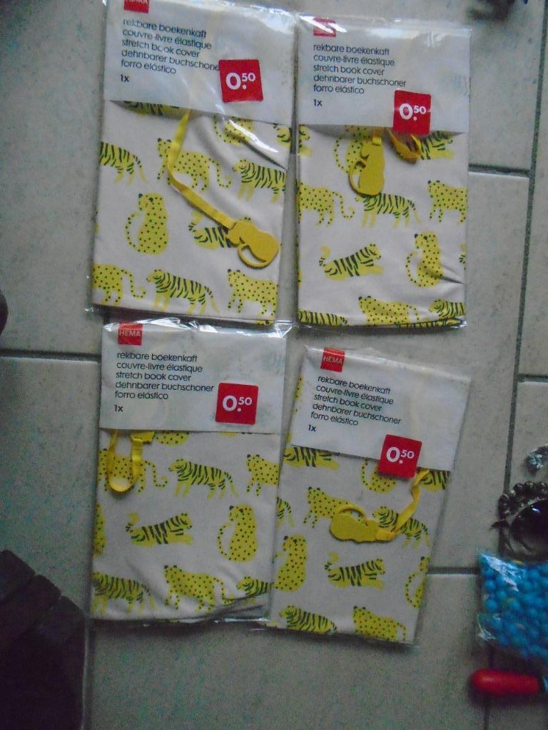 „HEMA” NIEUWE BOEKBESCHERMERS + „WWF” -TAGS GRATIS, Ophalen of Verzenden, Nieuw