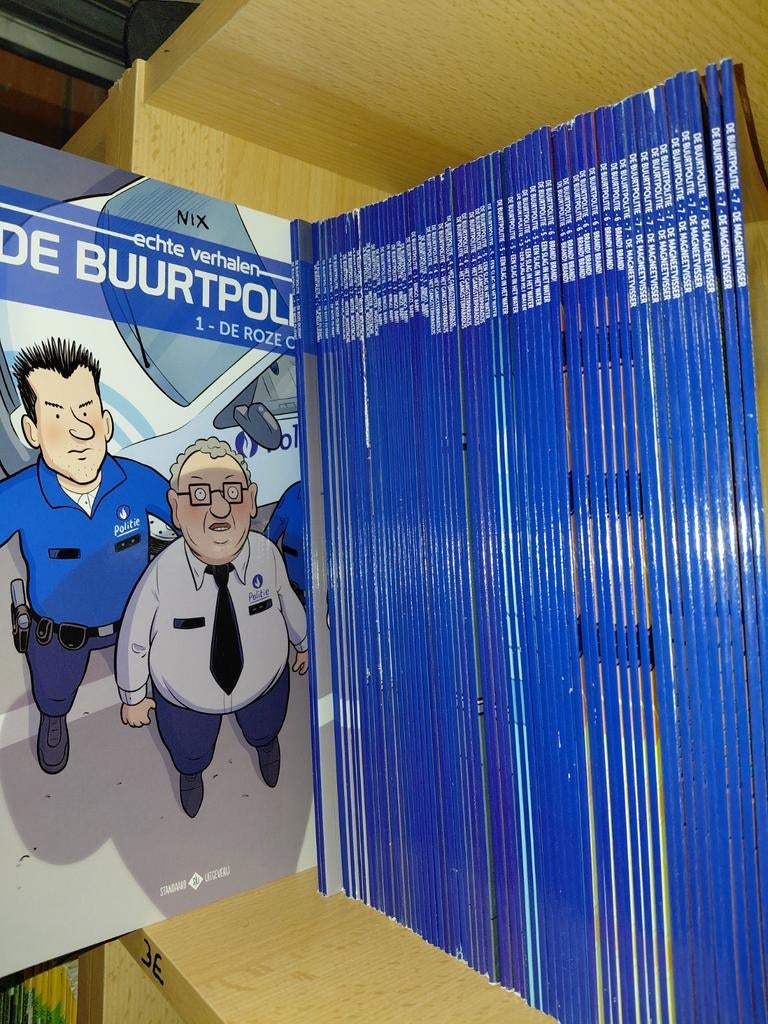 De buurtpolitie strips welke zoek je nog ?, Boeken, Stripverhalen, Ophalen of Verzenden