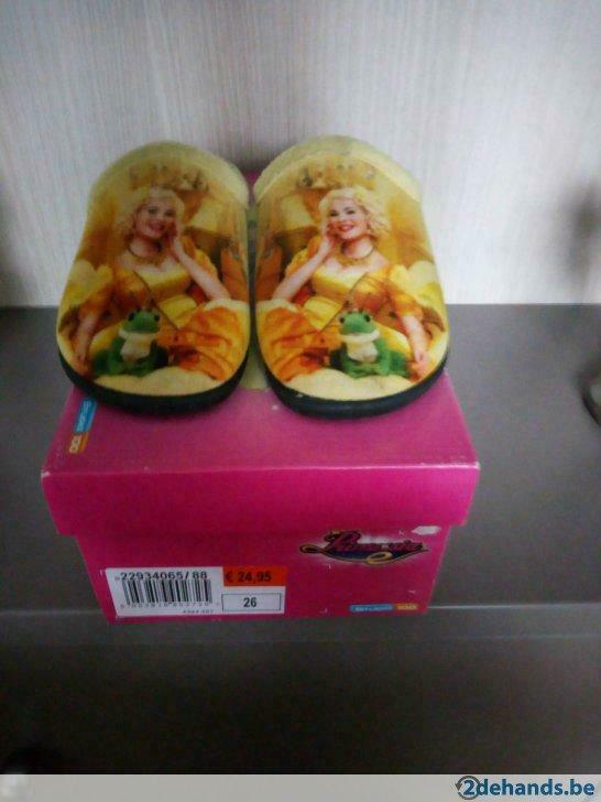 Pantoffels Prinsessia maat 26, Enlèvement ou Envoi, Utilisé, Autres types, Fille