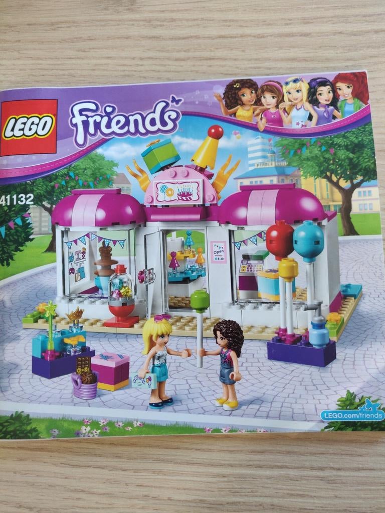 Lego Friends Haertlake Feestwinkel 41132, Ophalen of Verzenden, Zo goed als nieuw, Lego