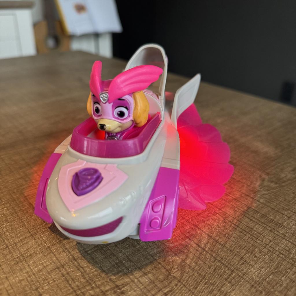 PAW Patrol - Skye Mighty Pups Charged Up set, Kinderen en Baby's, Speelgoed | Actiefiguren, Zo goed als nieuw, Ophalen of Verzenden