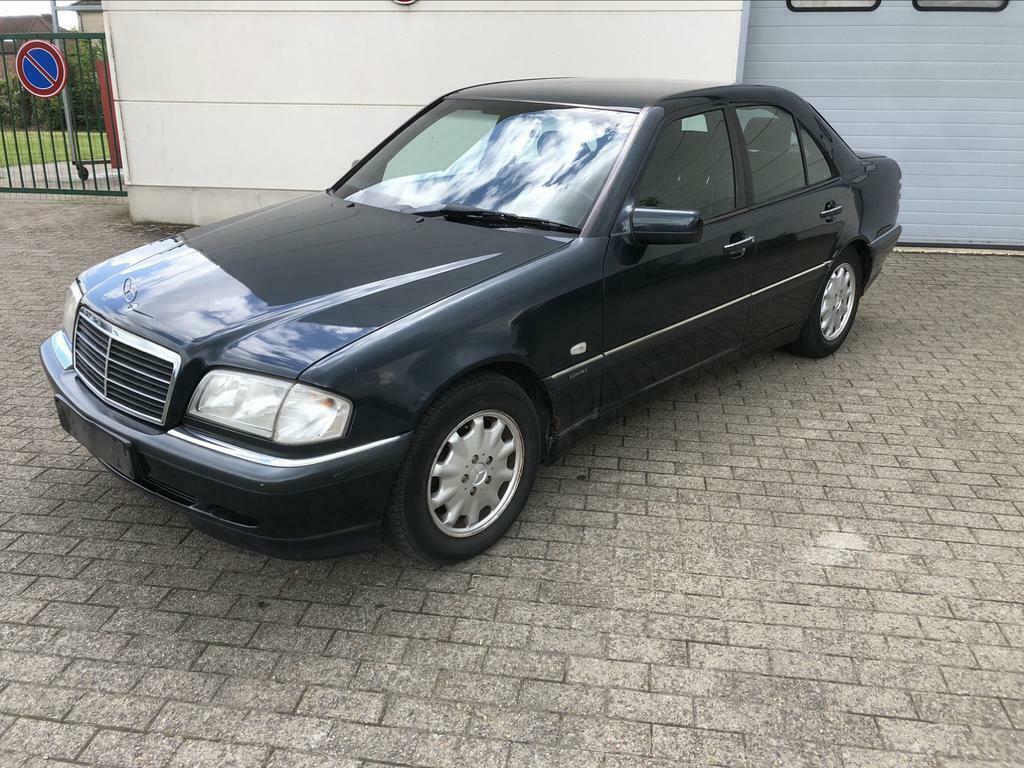 Mercedes C200CDi Élégance, Auto's, 75 kW, Bedrijf, 2148 cc, Electronic Stability Program (ESP)