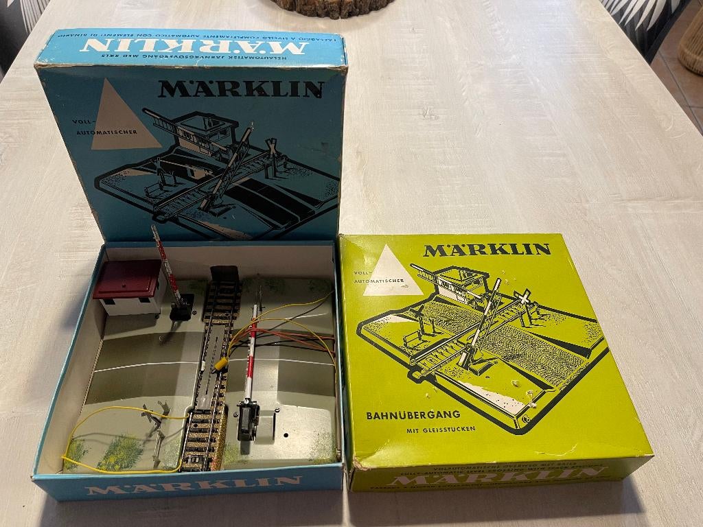 Marklin - Passage à niveau, Enlèvement ou Envoi, Utilisé, Rails, Märklin