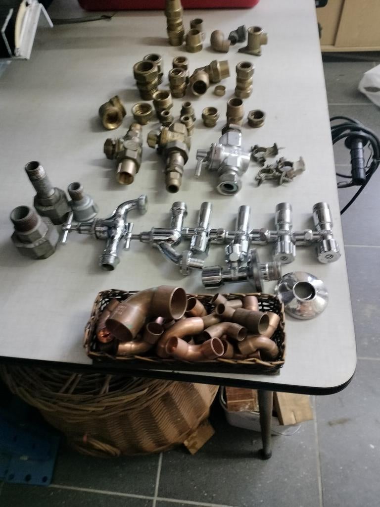 Sanitaire artikelen, Ophalen