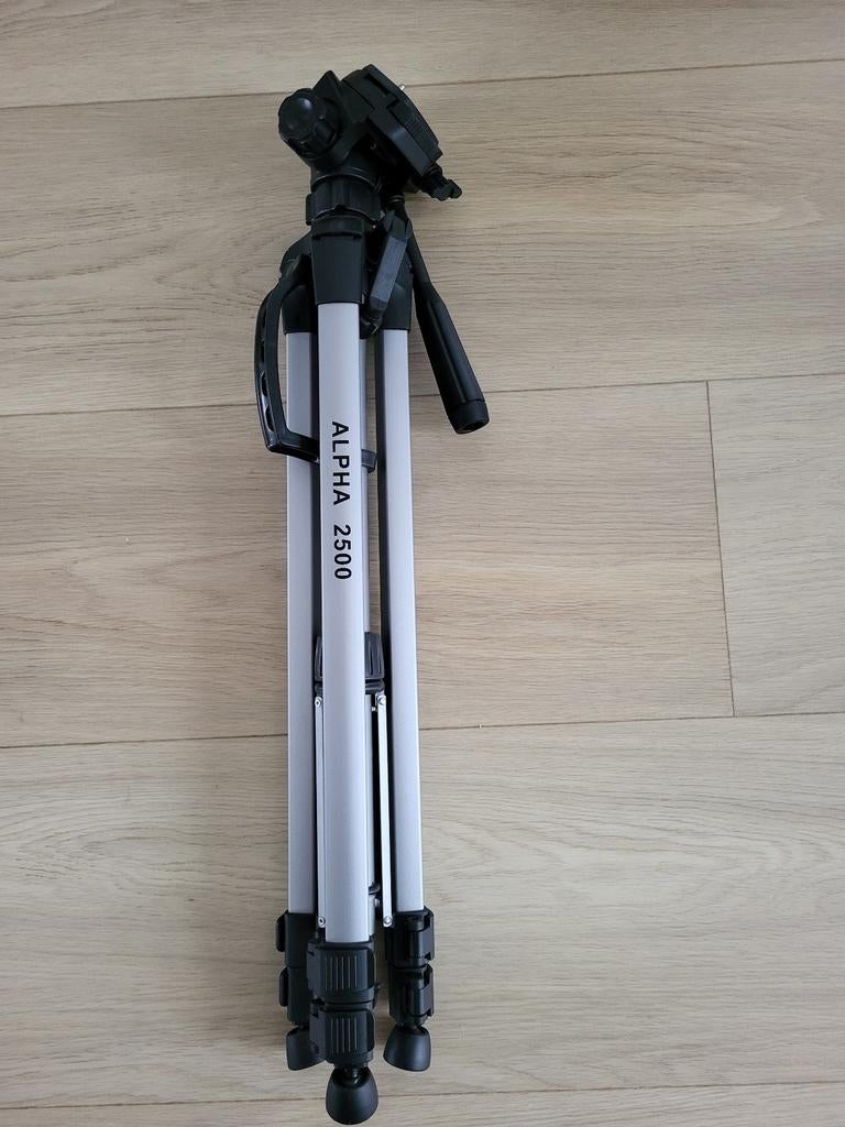 Camera tripod, Ophalen