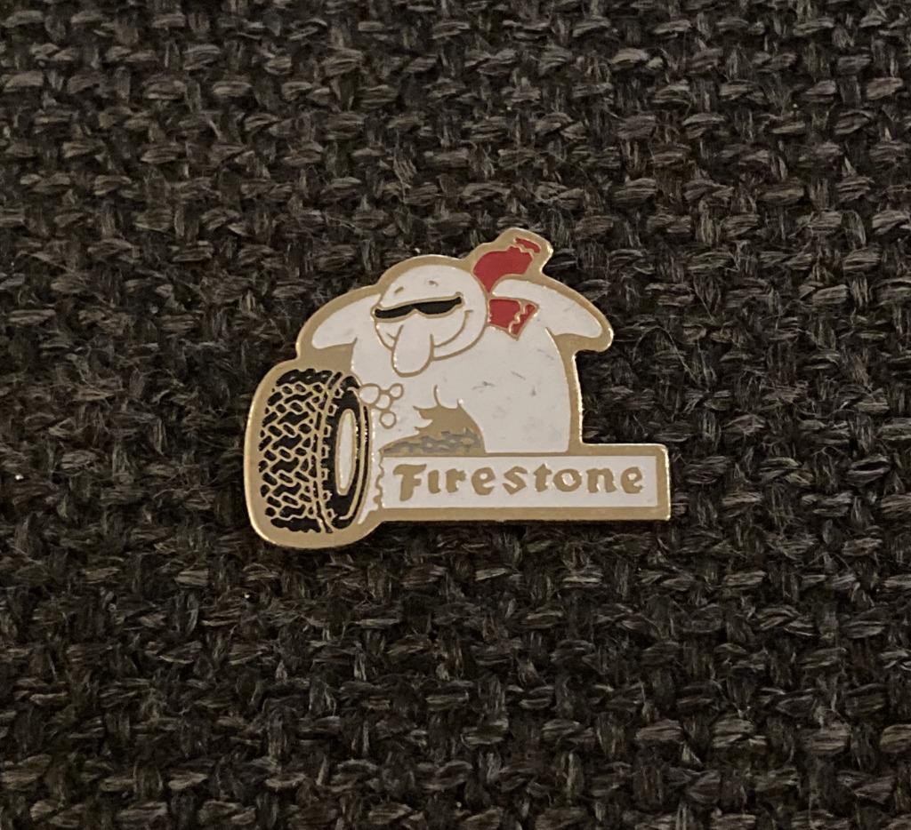 PIN - FIRESTONE - BANDEN - PNEUS - TIRES - AUTOMOBILE, Envoi, Utilisé, Marque, Insigne ou Pin's