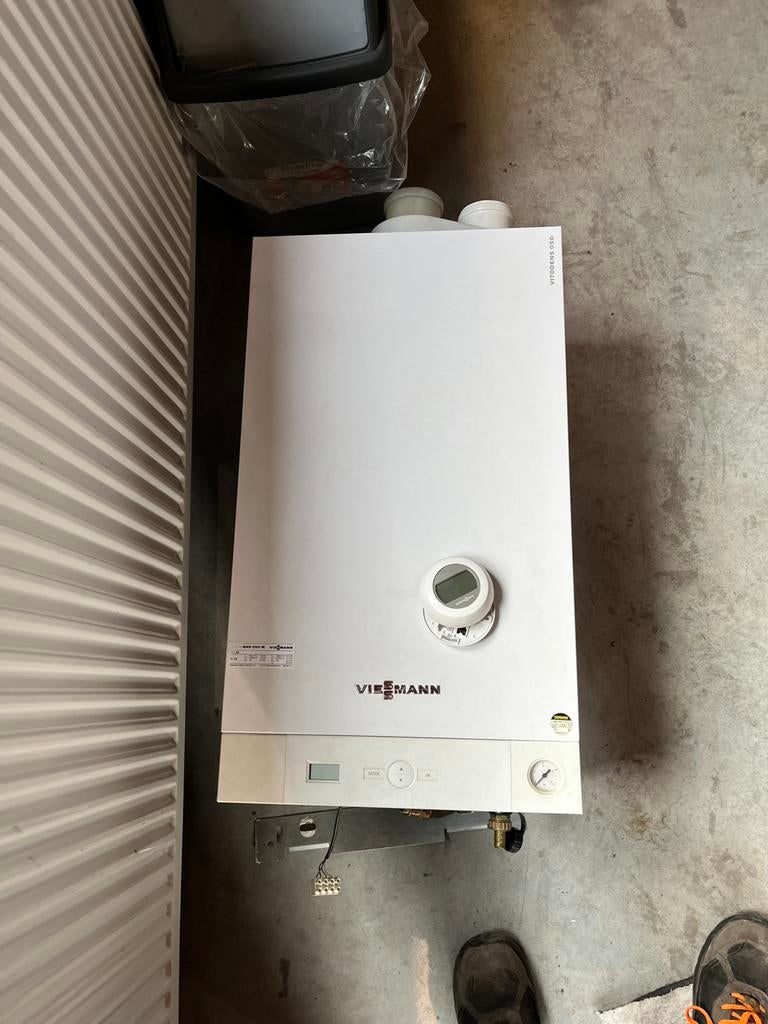 Chaudière gaz condens viessmann avec ecs et thermostat, Gebruikt, Hoog rendement (Hr), Cv-ketel of Combi-ketel, Ophalen of Verzenden