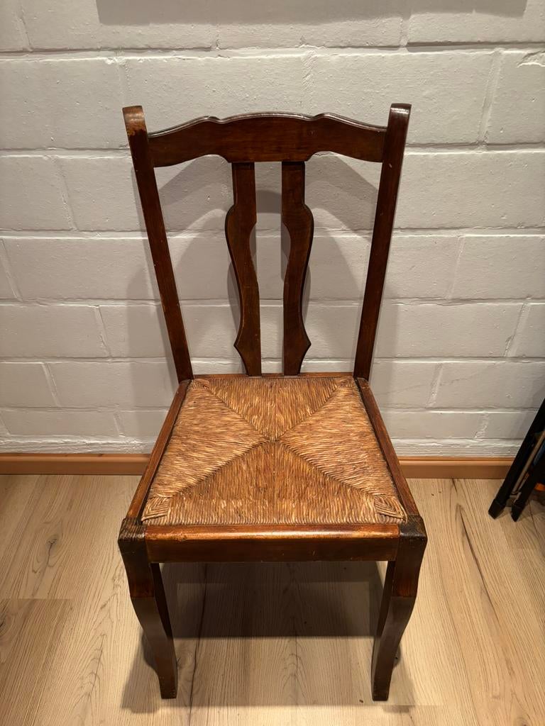 Eiken antieke stoel met rieten zitting, Antiek en Kunst, Ophalen