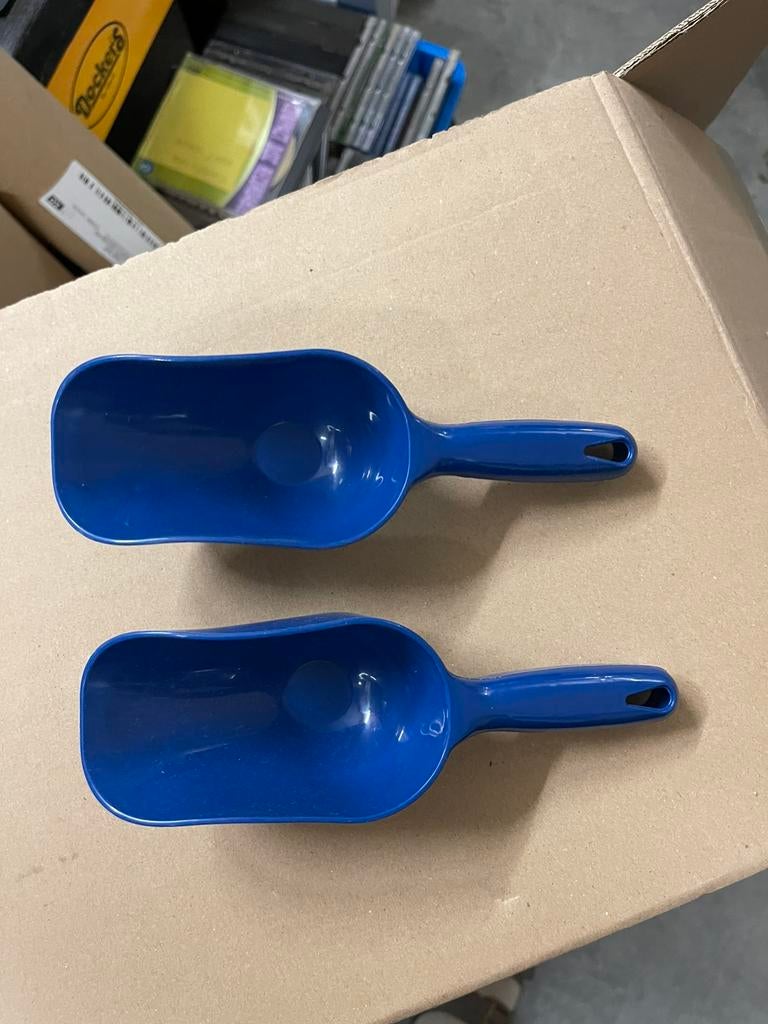 2  nieuwe keuken   blauwe plastic schepjes, Huis en Inrichting, Ophalen of Verzenden, Zo goed als nieuw