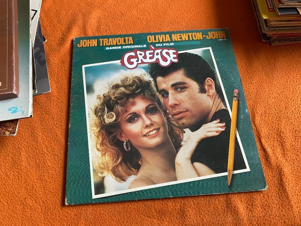 Grease, Enlèvement ou Envoi
