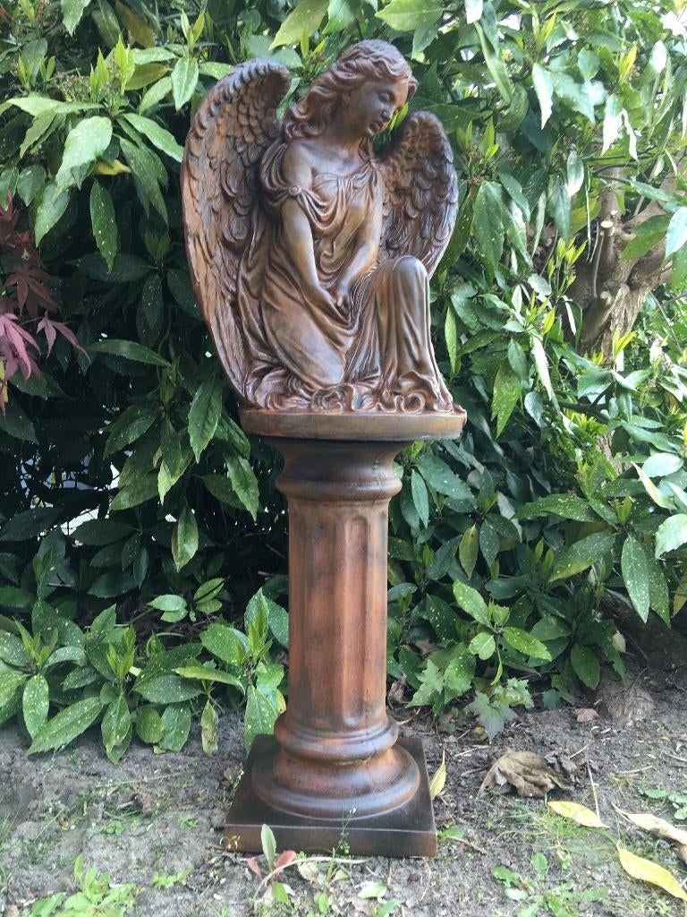 Bel ange d'oxyde sur colonne d'oxyde, plein de pierre, Enlèvement ou Envoi, Pierre, Ange