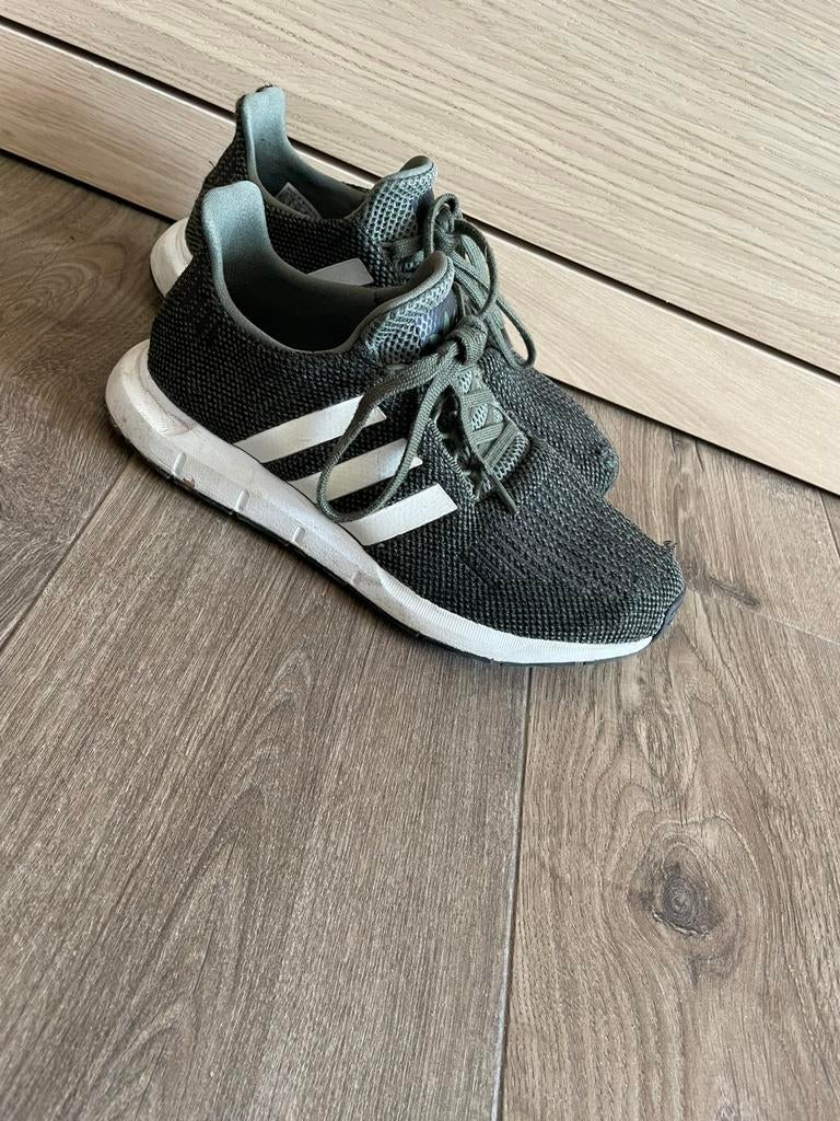 Basket Adidas, Enlèvement, Utilisé, Chaussures