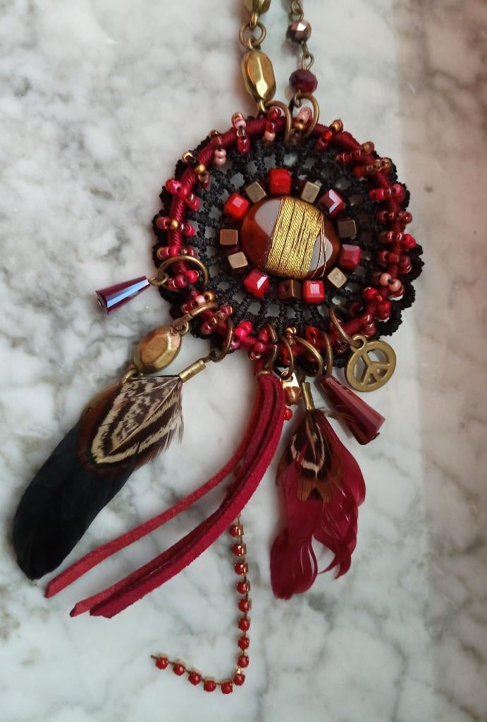 Collier fantaisie, Bijoux, Sacs & Beauté, Colliers, Enlèvement, Neuf, Rouge
