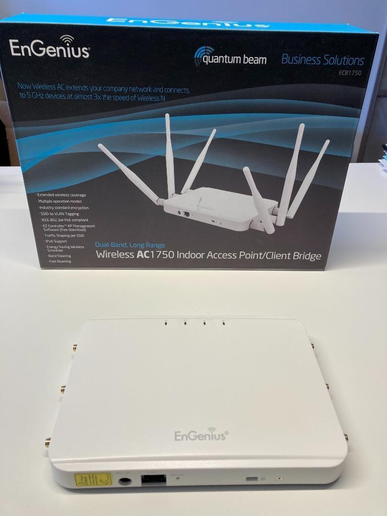 Engenius WiFi Dual Band Access Point/ Client Bridge – ECB175, Computers en Software, Ophalen, Zo goed als nieuw, Engenius