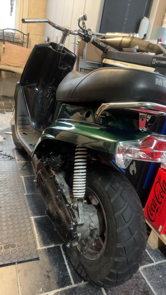 Mbk booster, Fietsen en Brommers, Ophalen of Verzenden, Zo goed als nieuw