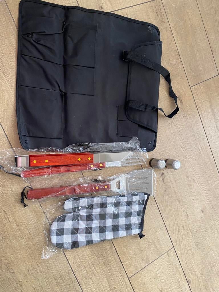 BBQ SET NIEUW, Ophalen, Nieuw