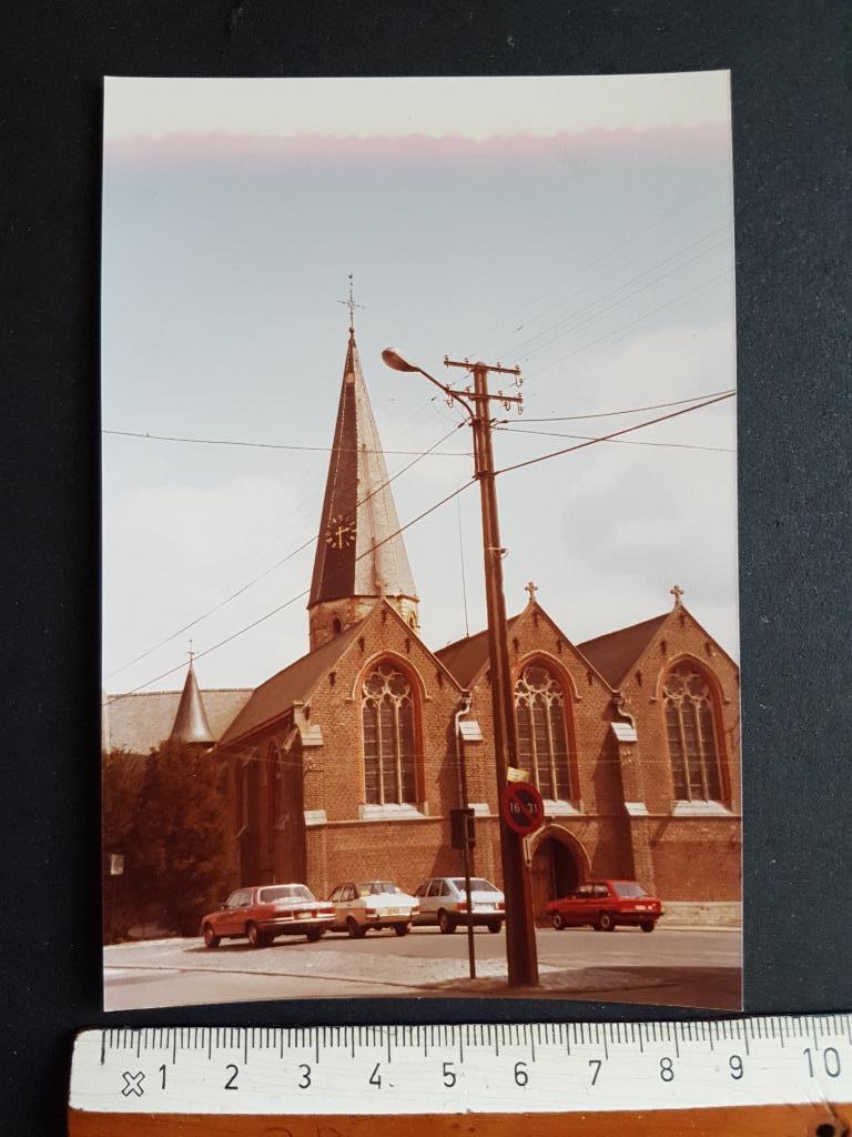 Foto Tiegem Kerk St. Arnoldus ( Anzegem ) 1983, Verzamelen, Gebruikt, 1980 tot heden, Foto, Ophalen of Verzenden