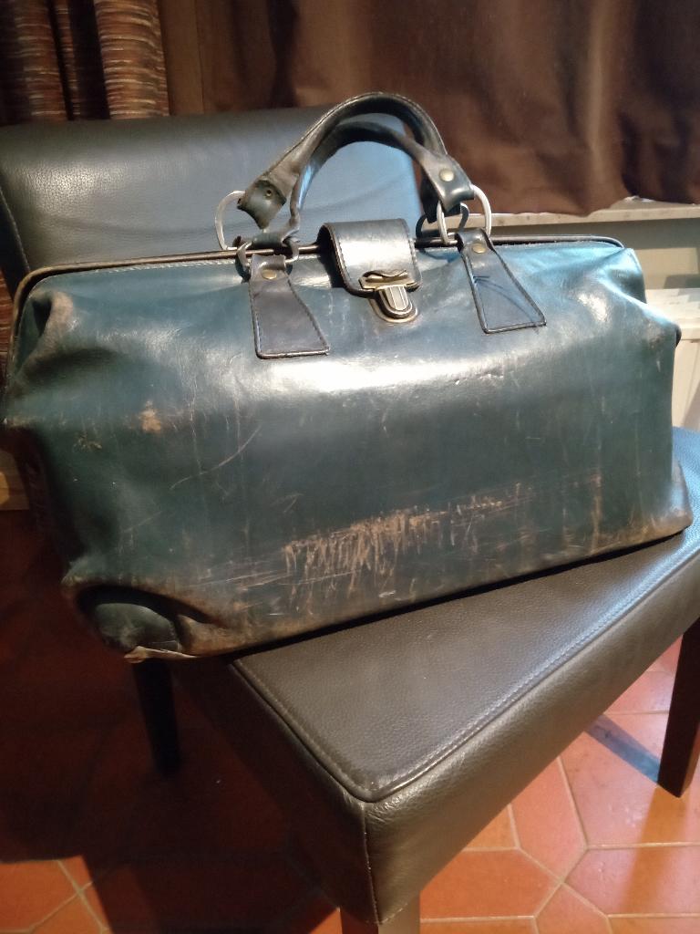 Dokterstas/schooltas in leder, Handtassen en Accessoires, Ophalen, Gebruikt