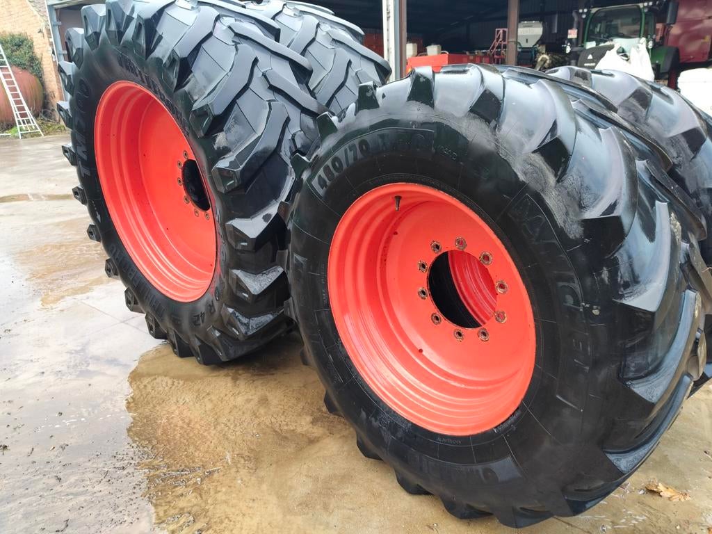 Wielen 580/70R42 + 480/70R30, Enlèvement