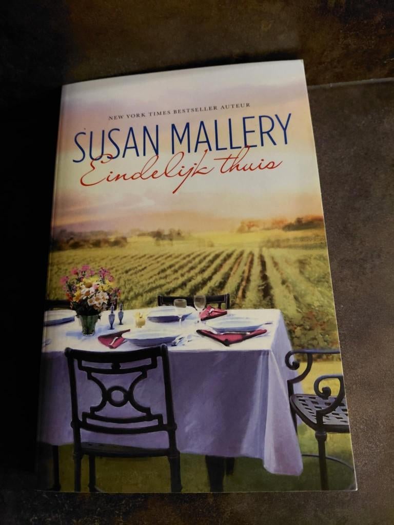 Eindelijk thuis, Boeken, Ophalen, Zo goed als nieuw, Susan Mallery