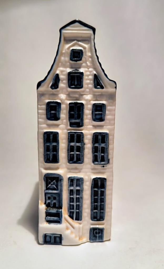 KLM huisje nr. 38 Herengracht 607 in Amsterdam., Verzamelen, Ophalen