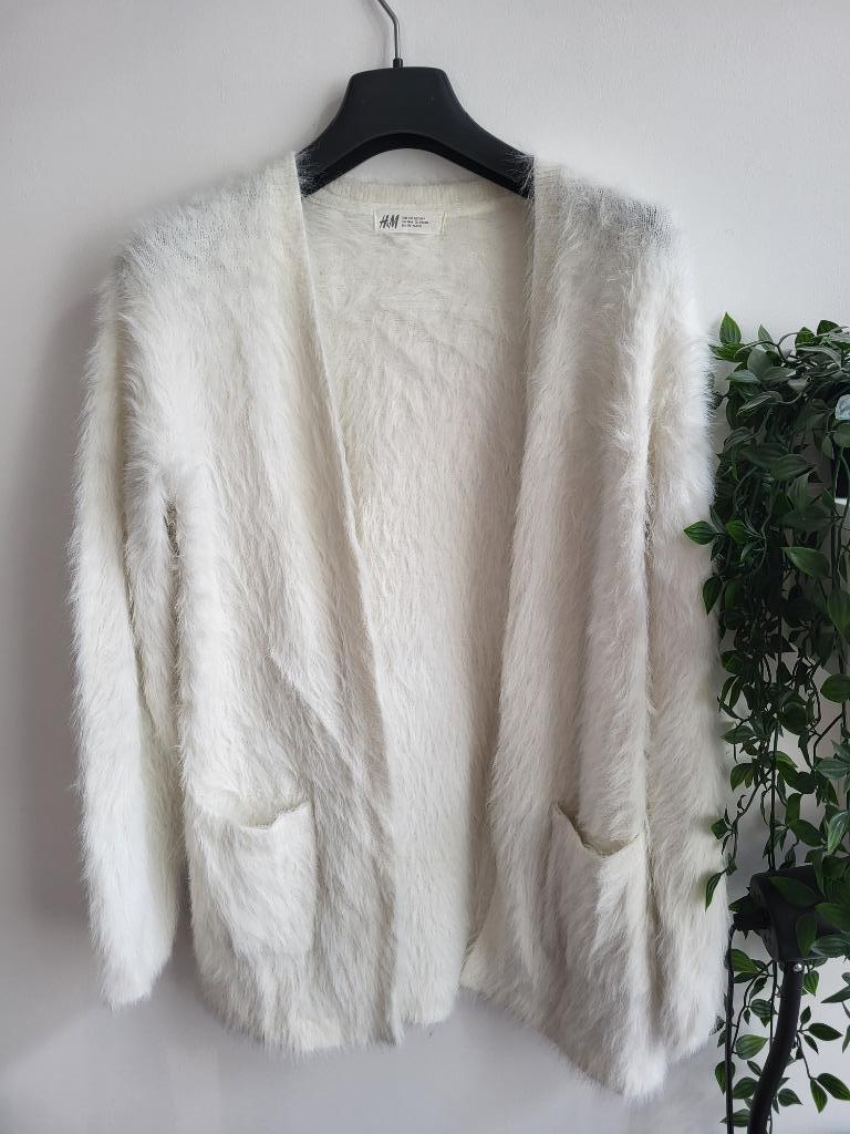 adorable gilet blanc H&M 14-15 ans / 170 cm·TB état, Enfants & Bébés, Vêtements enfant | Taille 170, Pull ou Veste, H&M, Enlèvement