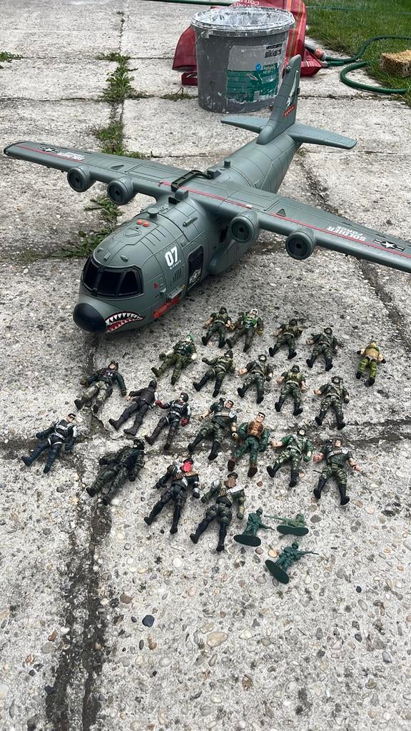 special force met vechtvliegtuig, Ophalen, Gebruikt