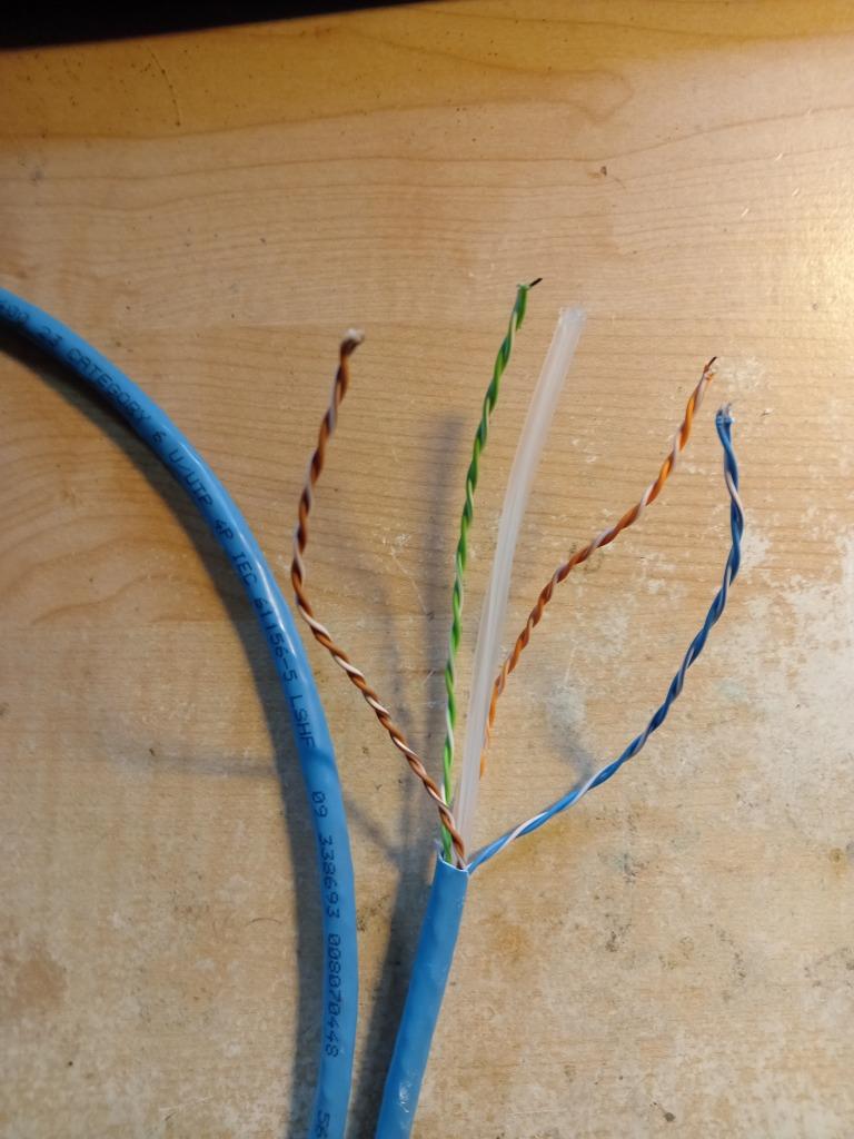 Cable Internet - Ethernet Cat 6 U/ UTP 4 P IEC - avec âme, Enlèvement, Neuf